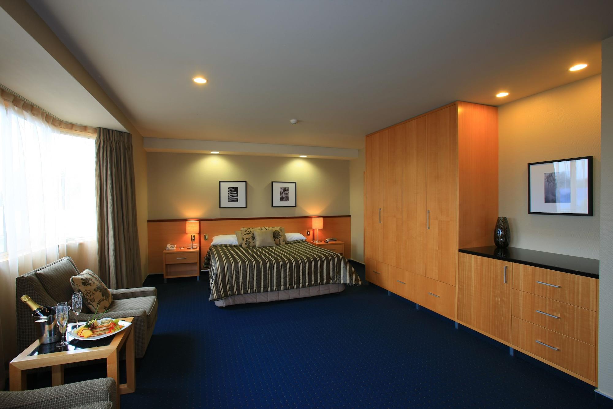 ดิสติงก์ชัน ลักซ์มอร์ โฮเทล Hotel เทอาเนา ภายนอก รูปภาพ