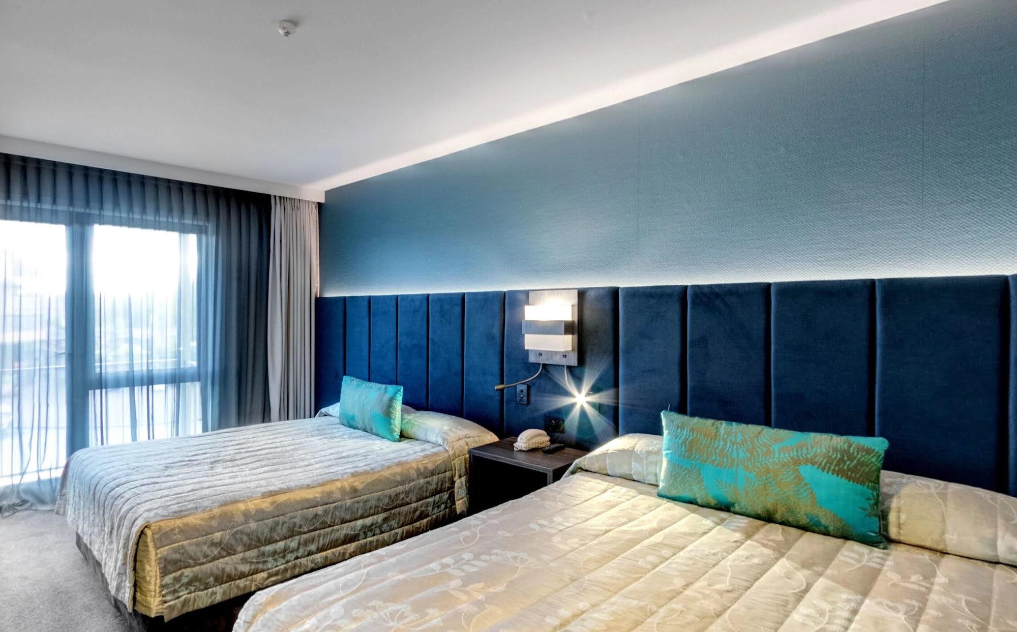 ดิสติงก์ชัน ลักซ์มอร์ โฮเทล Hotel เทอาเนา ภายนอก รูปภาพ