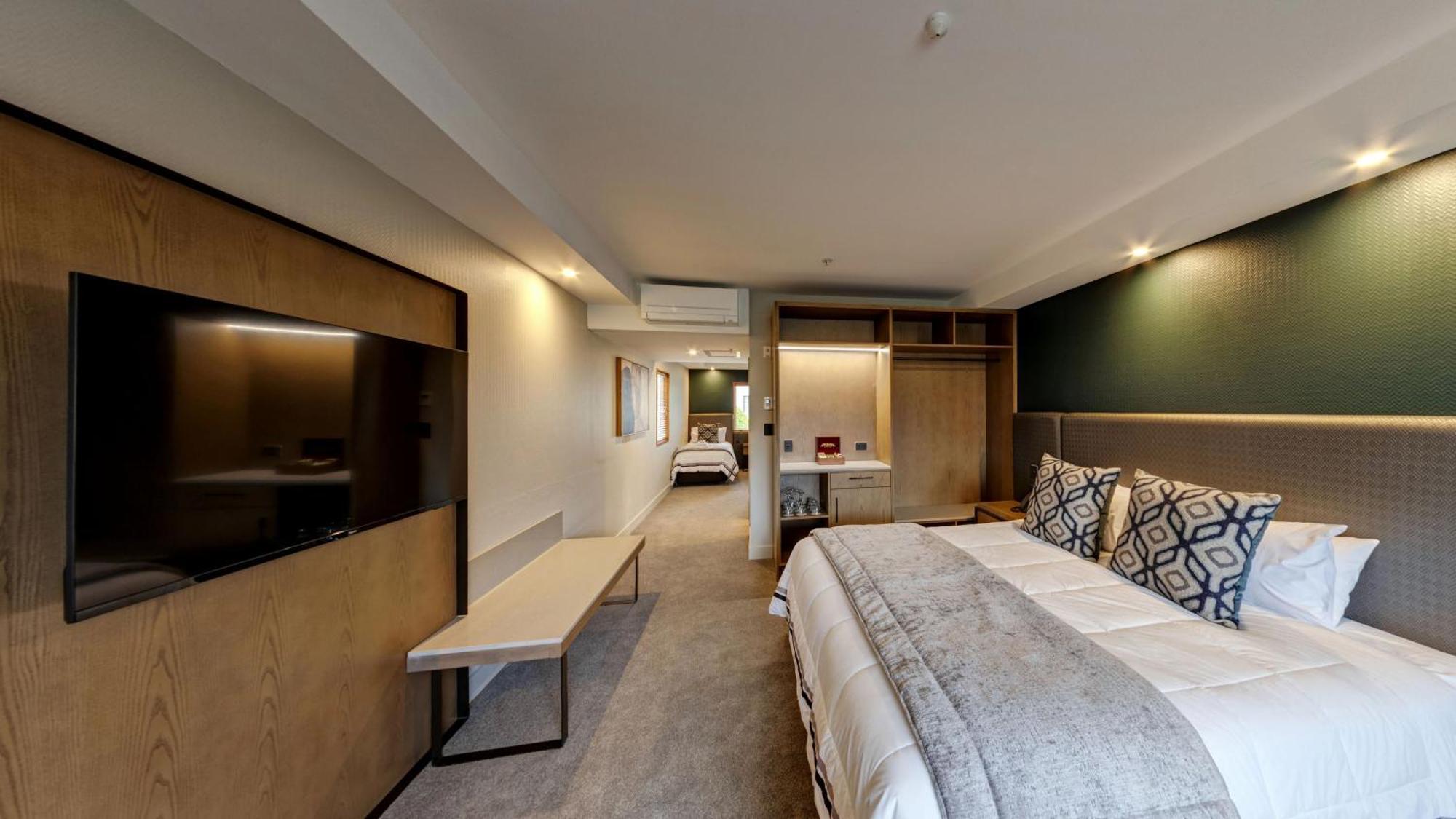 ดิสติงก์ชัน ลักซ์มอร์ โฮเทล Hotel เทอาเนา ภายนอก รูปภาพ