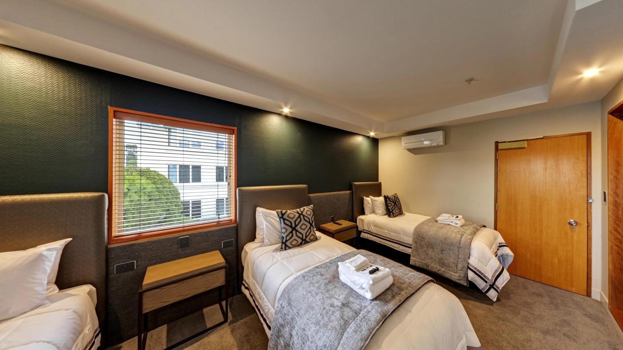 ดิสติงก์ชัน ลักซ์มอร์ โฮเทล Hotel เทอาเนา ภายนอก รูปภาพ